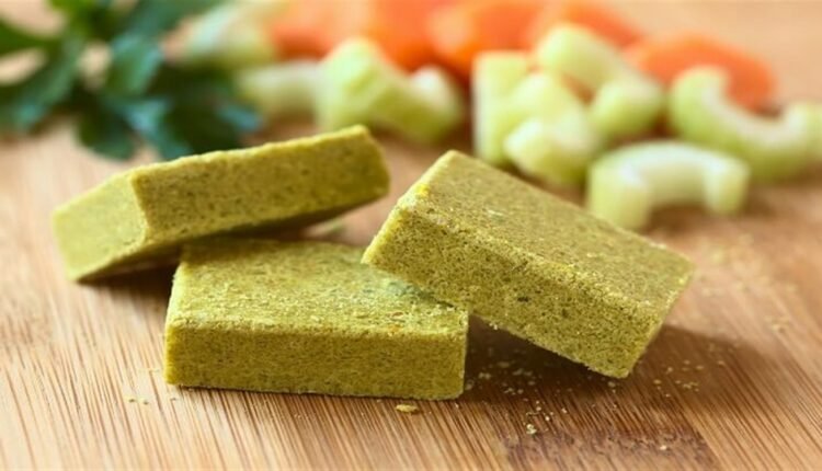 مُكعبات مرقة الدجاج