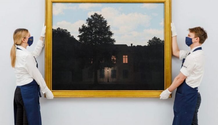 إمبراطورية الضوء