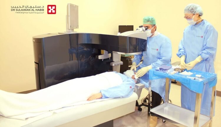 مركز طب وجراحة العيون